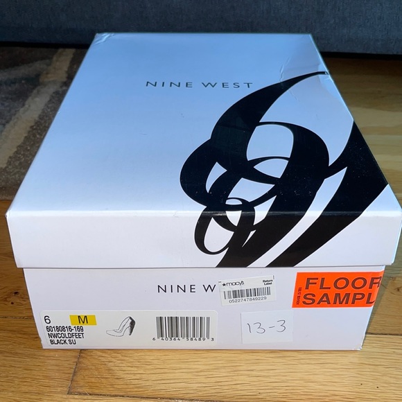 Nine West Coldfeet Black Suede Jeweled Pumps - Picture 8 of 9